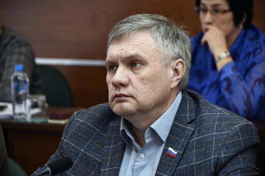 В Законодательном Собрании образована депутатская фракция партии ЛДПР 